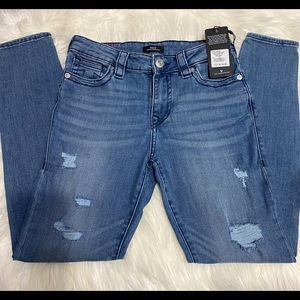 TRUE RELIGION Halle Mid Rise Distressed